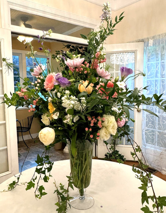 Speciality Arrangement Presentation Centerpiece